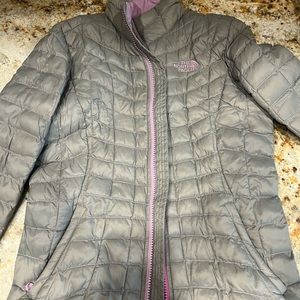 Girls north face gray and lavender jacket size medium 10/12